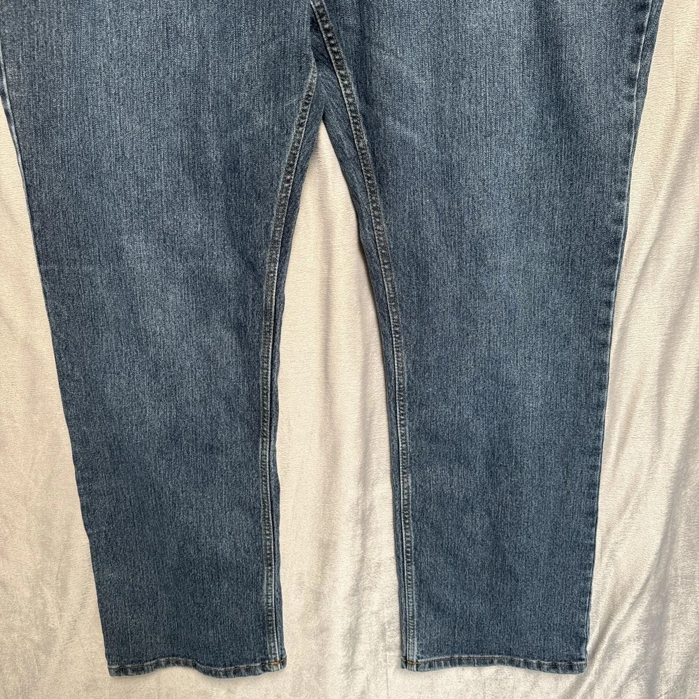 RedHead‎ Jeans Mens 42x32 Blue Stretch Denim Straight Leg Relaxed Fit Casual